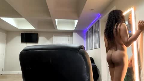 Snapshot of kaylagalaore chatting on March 2026 03:40:01 PM kaylagalaore online show from March 2026 03:40:01 PM