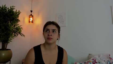      K A Y L A      online show from October 2025 01:08:02 PM