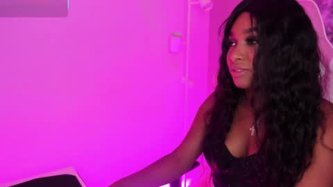 kaylaprince_ online show from November 2025 12:27:02 PM