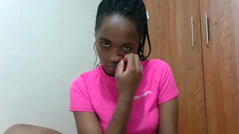 kaylar online show from June 2026 06:27:02 AM
