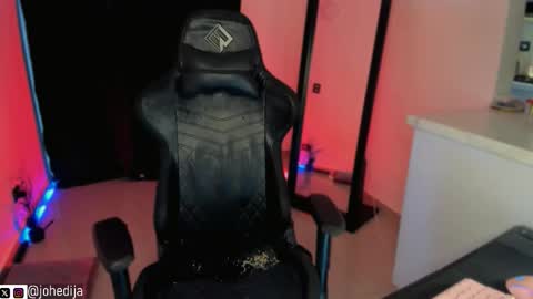 INSTAjohedija online show from March 2026 10:27:01 PM