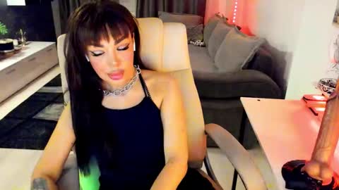 Snapshot of kaylee____77 chatting on November 2025 05:46:02 PM kaylee online show from November 2025 05:46:02 PM