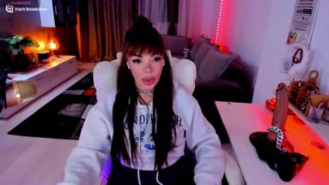 kaylee online show from January 2026 04:01:02 PM