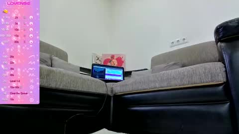 Snapshot of kaylee_ee chatting on December 2024 06:53:02 AM kaylee_ee online show from December 2024 06:53:02 AM