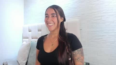 kaylee_scott_ online show from April 2026 07:37:01 PM