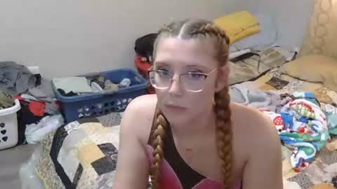 kaylee kakes online show from May 2026 08:47:02 PM