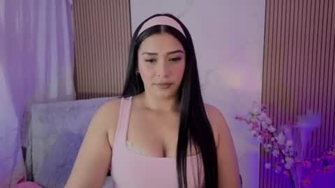 Kaylee online show from June 2026 05:33:02 PM