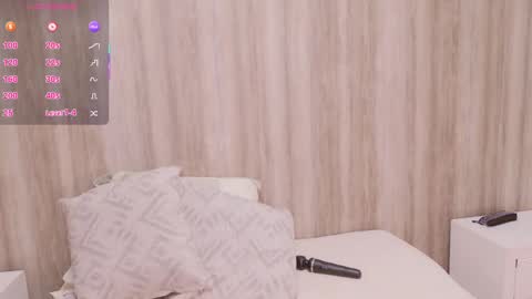 Snapshot of kaylie_mitchel chatting on September 2025 05:58:01 PM KAYLIE online show from September 2025 05:58:01 PM