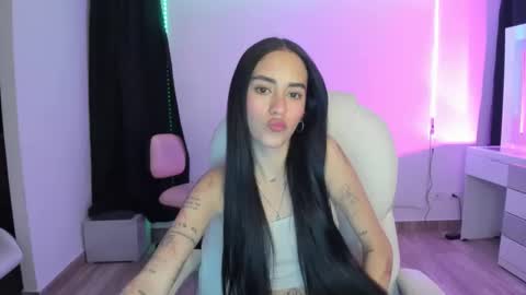Snapshot of kaylie_xxx chatting on December 2024 11:13:02 PM kaylie online show from December 2024 11:13:02 PM
