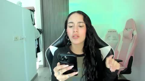 Snapshot of kaylie_xxx chatting on September 2025 07:58:02 PM kaylie online show from September 2025 07:58:02 PM