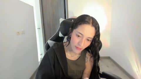 kaylie online show from February 2026 05:06:02 PM