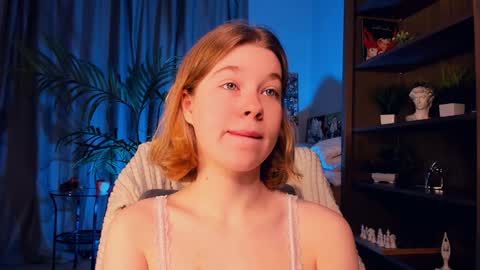 Snapshot of kaylisse chatting on September 2025 09:38:01 PM Hi Im Arina 3 online show from September 2025 09:38:01 PM