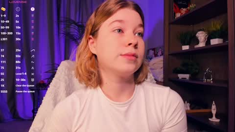 Snapshot of kaylisse chatting on September 2025 10:03:02 PM Hi Im Arina 3 online show from September 2025 10:03:02 PM