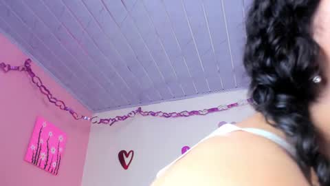 Kay online show from February 2025 01:25:02 AM