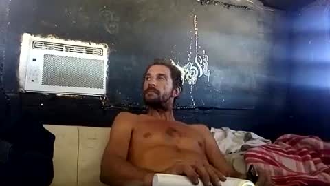 Kay online show from October 2025 08:20:01 PM