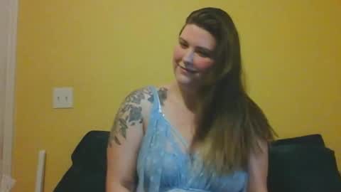Snapshot of kaytiebird96 chatting on September 2025 06:33:01 PM Katie Bird online show from September 2025 06:33:01 PM
