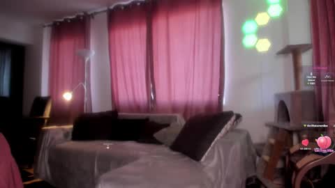 kayyrachyl online show from February 2025 02:34:02 PM