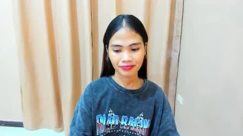 Snapshot of kazel_dominant chatting on February 2025 03:15:02 PM KAZEL online show from February 2025 03:15:02 PM