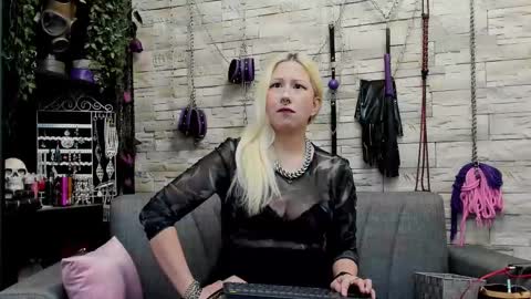 Snapshot of kaziaswart chatting on October 2025 09:13:02 PM Miss Kazia online show from October 2025 09:13:02 PM