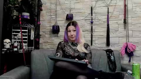 Miss Kazia online show from February 2026 01:10:02 AM