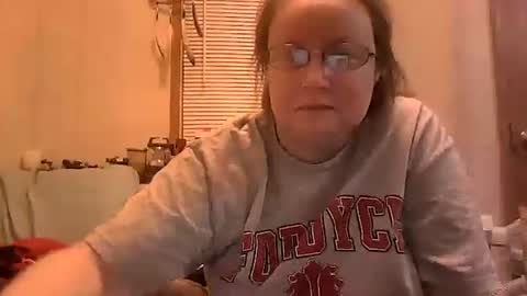 kcandler27 online show from February 2026 06:08:02 AM