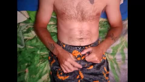 Snapshot of kcbro24 chatting on October 2025 01:52:01 PM kcbro24 online show from October 2025 01:52:01 PM