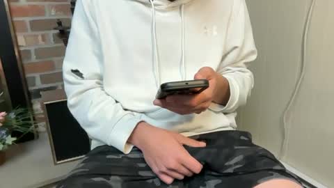 Snapshot of keahi420 chatting on November 2025 12:40:02 PM keahi420 online show from November 2025 12:40:02 PM