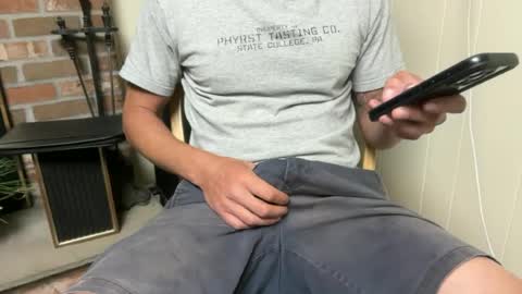 Snapshot of keahi420 chatting on June 2026 11:51:02 PM keahi420 online show from June 2026 11:51:02 PM