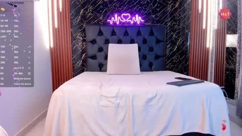 Keane online show from September 2025 12:49:02 PM