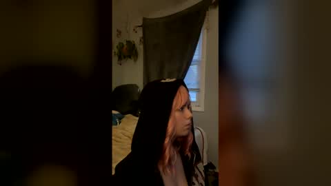 kearianwat online show from March 2026 11:42:02 PM