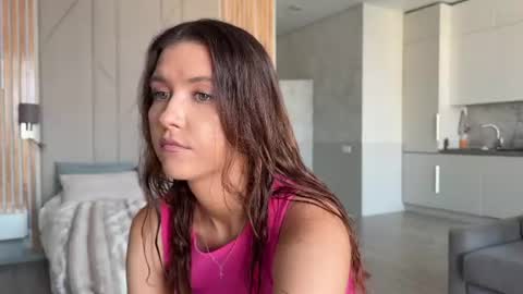 Keeley 3 online show from June 2026 01:05:02 AM
