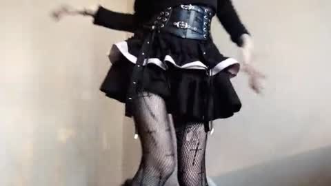 keelyha online show from February 2026 01:04:02 PM