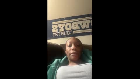 Snapshot of keephimcum69me chatting on December 2024 09:19:02 AM Keephimcum69me online show from December 2024 09:19:02 AM