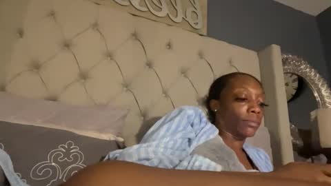 Snapshot of keephimcum69me chatting on October 2025 06:42:02 AM Keephimcum69me online show from October 2025 06:42:02 AM