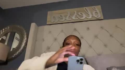 Snapshot of keephimcum69me chatting on October 2025 09:37:01 AM Keephimcum69me online show from October 2025 09:37:01 AM