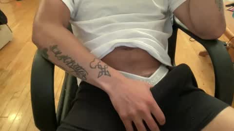 Snapshot of keesey23 chatting on September 2025 03:28:01 AM Keesey23 online show from September 2025 03:28:01 AM