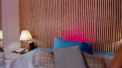 keeyla stone online show from February 2026 09:08:02 PM