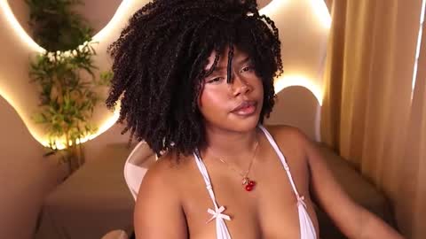 Kehlannis online show from October 2025 08:17:02 PM