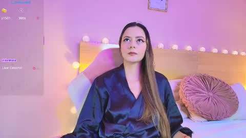 Keidance online show from November 2025 09:58:01 PM