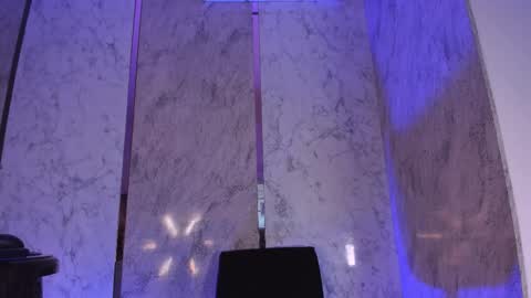 Keila  online show from November 2025 02:06:02 PM