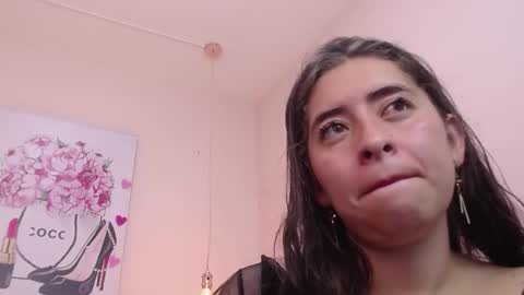 Keila  online show from February 2026 02:15:01 AM