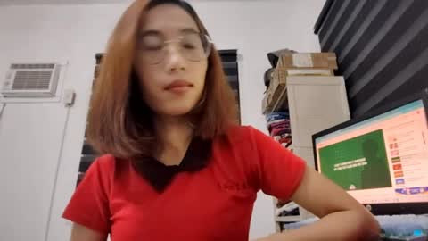 Snapshot of keilacute27 chatting on April 2026 05:58:01 PM Andrea online show from April 2026 05:58:01 PM