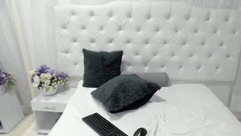Snapshot of keiner_vasquez chatting on September 2025 07:13:01 PM keiner_vasquez online show from September 2025 07:13:01 PM