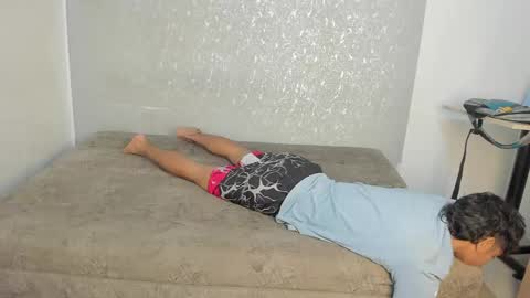VALENTINA-18  NIKOLAI-19 -SEBAS-19 online show from April 2026 02:50:02 AM