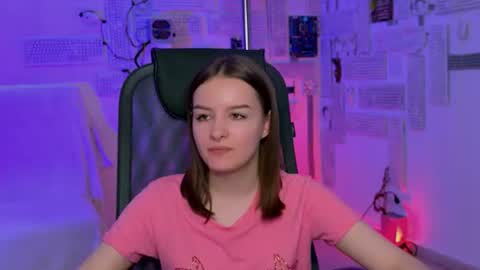 kelliebanshe online show from June 2026 04:58:02 AM