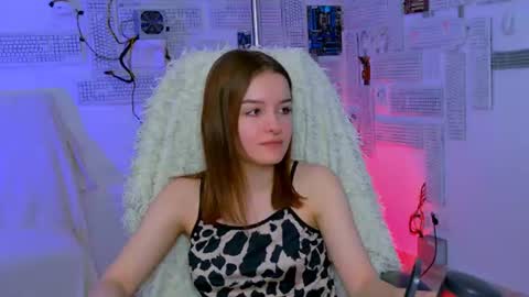 kelliebanshe online show from June 2026 04:56:01 AM