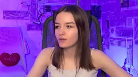 kelliebanshe online show from July 2026 08:40:02 AM
