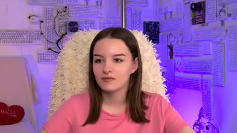 kelliebanshe online show from July 2026 08:12:02 AM