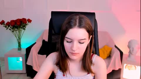 kelliebanshe online show from July 2026 04:43:02 AM