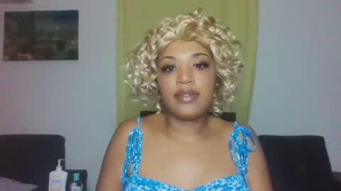 Kellie online show from June 2026 05:12:01 AM